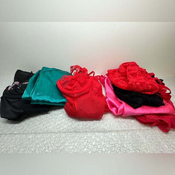 Girls Women’s Lingerie Small/Medium Victoria Secret Mostly - Picture 14 of 16